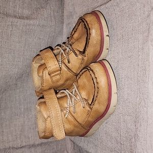 Size 5 Brown Toddler Boots